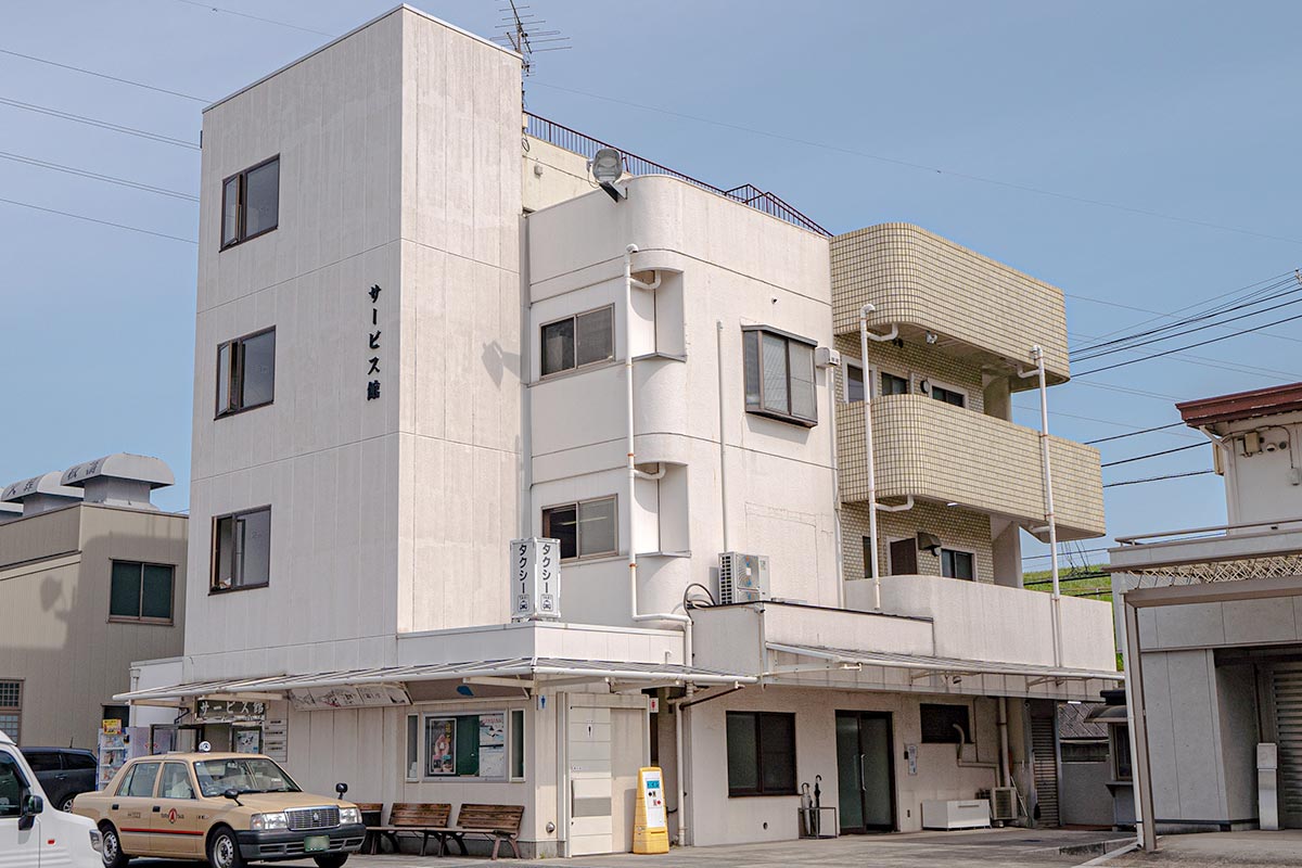 戸田葬祭場のサービス館